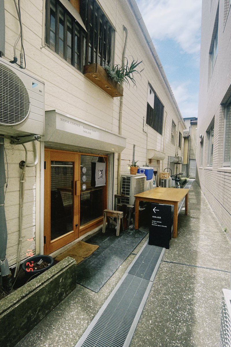 在廊しております。
暑いので気をつけてお越しください⛴️