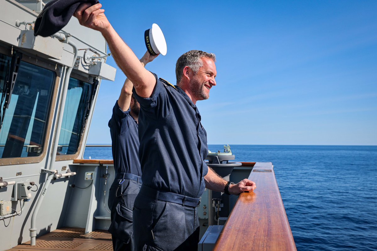 COMUKCSG's tweet image. HMAS Sydney has detached from the UK Carrier Strike Group to resume national tasking after #TalismanSabre25. A trusted partner and valued ally - fair winds and following seas! ๐ฆ๐บ๐ฌ๐งโ๏ธ
Thank you, HMAS Sydney! ๐