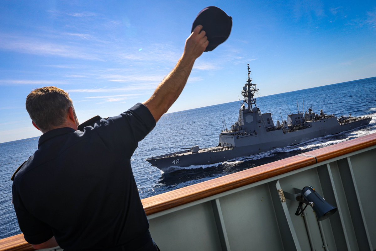 COMUKCSG's tweet image. HMAS Sydney has detached from the UK Carrier Strike Group to resume national tasking after #TalismanSabre25. A trusted partner and valued ally - fair winds and following seas! ๐ฆ๐บ๐ฌ๐งโ๏ธ
Thank you, HMAS Sydney! ๐