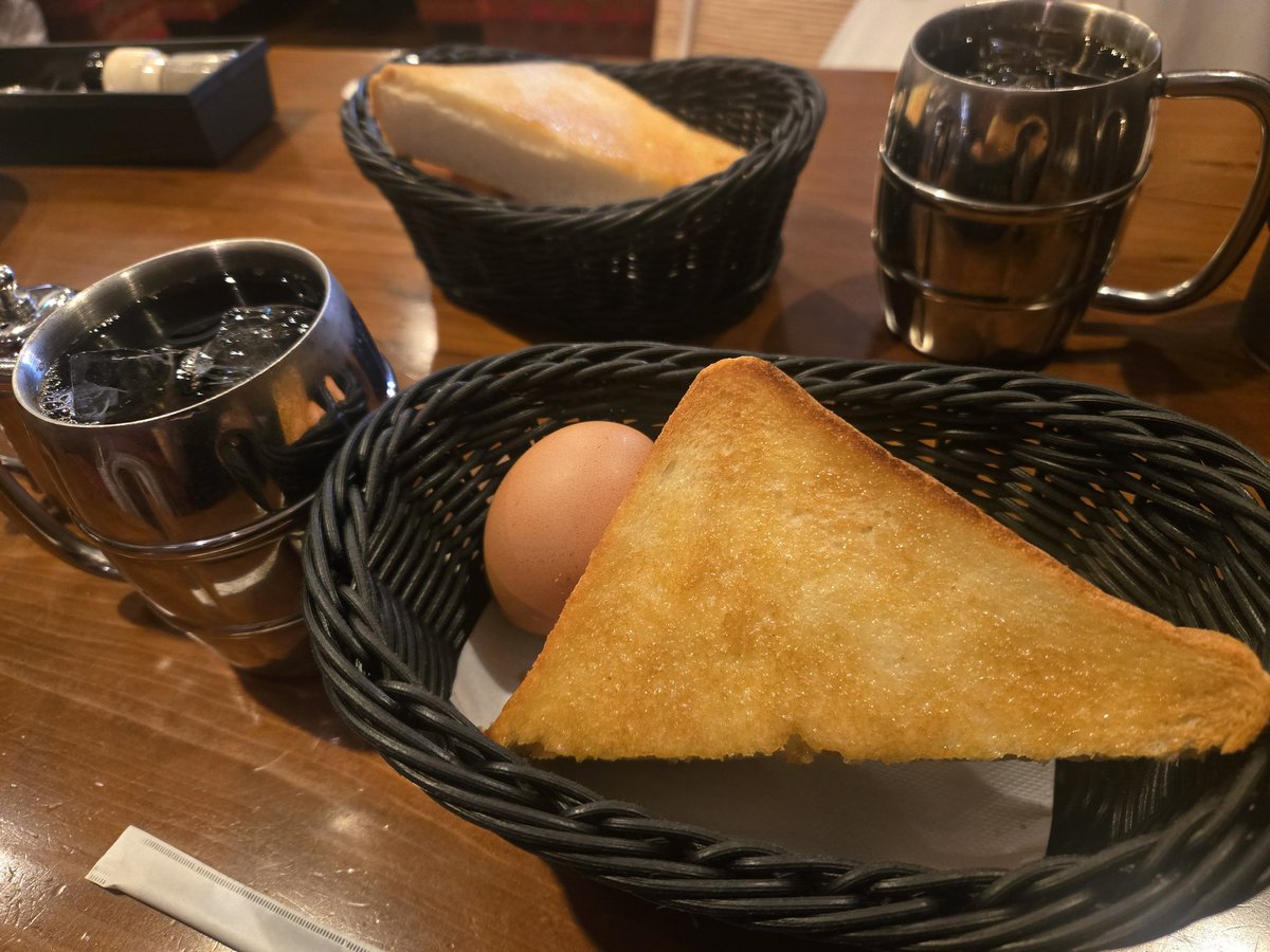 Rii18071118's tweet image. 仲良しFFちゃんが名古屋に来ると聞いたので迎えに行って『支留比亜珈琲』でモーニング☕
せっかくなので名物の《カルボトースト》を食べてもらいたくて😋
また来る時は声かけてね~🩷