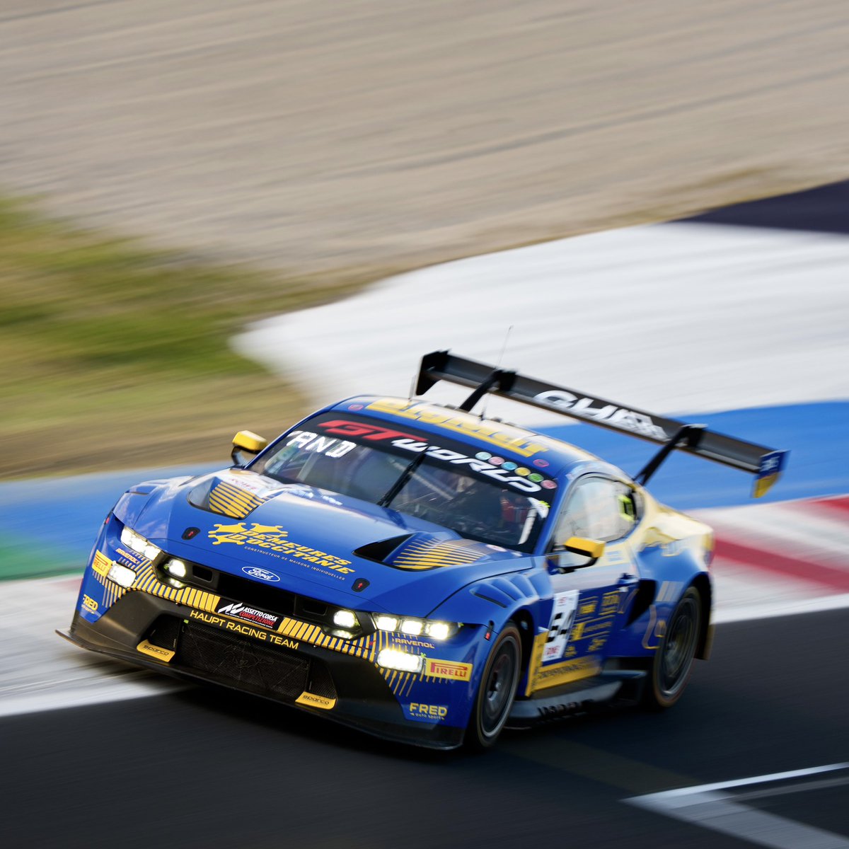 FordPerformance's tweet image. #GTWorldEurope | #MustangGT3 and @hauptracingteam #Ford Performance take on @circuitomisano for the next round of @GTWorldChEu Sprint Cup.
Follow the action LIVE ➡️ youtube.com/gtworld