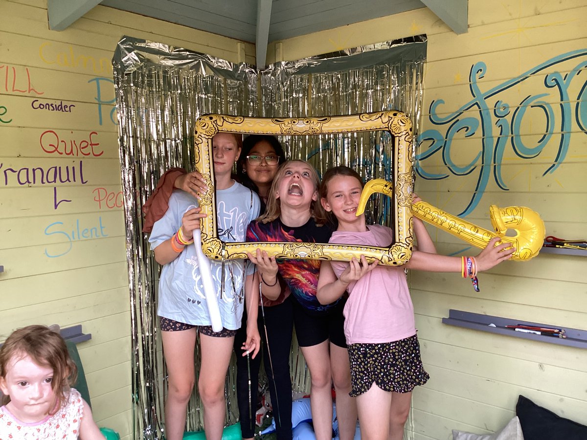 SchoolCranford's tweet photo. Our Amazing Year 6 had a fab time at the Leavers Evening last night. Thank to the our amazing parents for organising such a great night! https://t.co/QPlQkNHWJ4