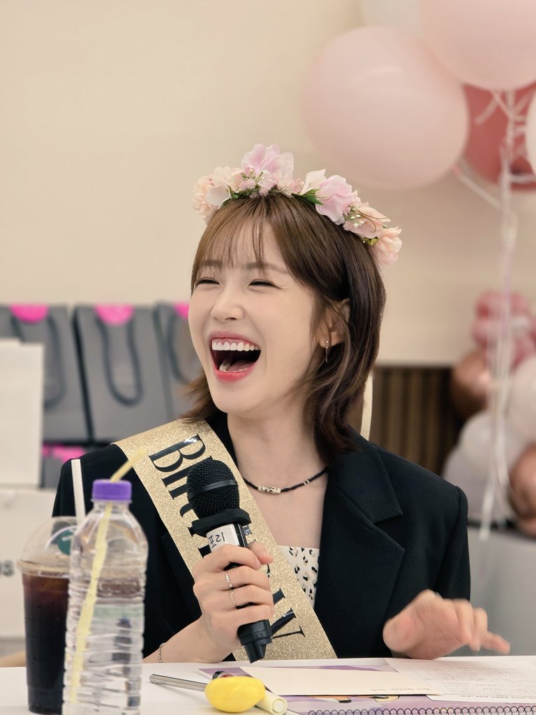 현주찡🤓 tweet media