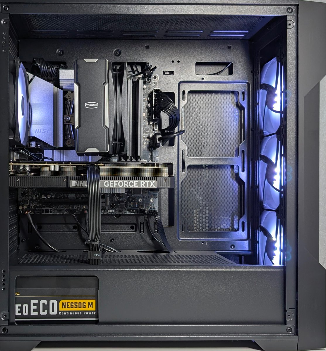 ゲーミングPC 自作　見た目◎ 性能△ 自作　見た目◎ ゲーミングPC 性能△