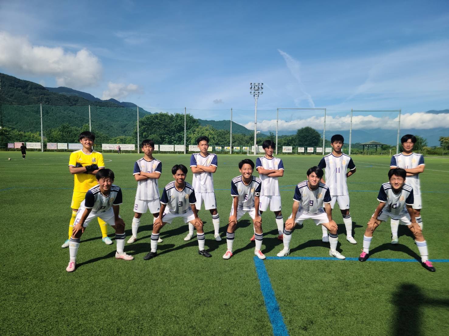 山梨県 高校サッカー パンフレット 希少」第100回全国高校サッカー選手権 山梨県大会プログラム
