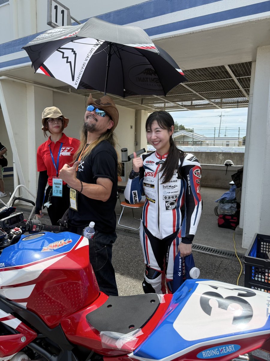 <a href="/yuji_crf/">ゆーじ</a> <a href="/Zach_GPZ/">ザック㌠</a> 神になった