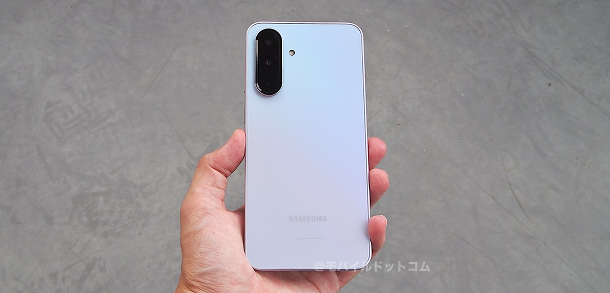 chehonz201's tweet image. \Galaxy A36 5Gのレビューを公開しました!!🥳🙌✨/
✅大画面ディスプレイ採用!最大輝度が向上!屋外での視認性も〇
✅Snapdragon 6 Gen 3搭載!日常使いなら問題なし
✅ステレオスピーカー搭載!臨場感のある音を楽しめる
✅最大45Wの急速充電が便利!バッテリー持ちも良好…