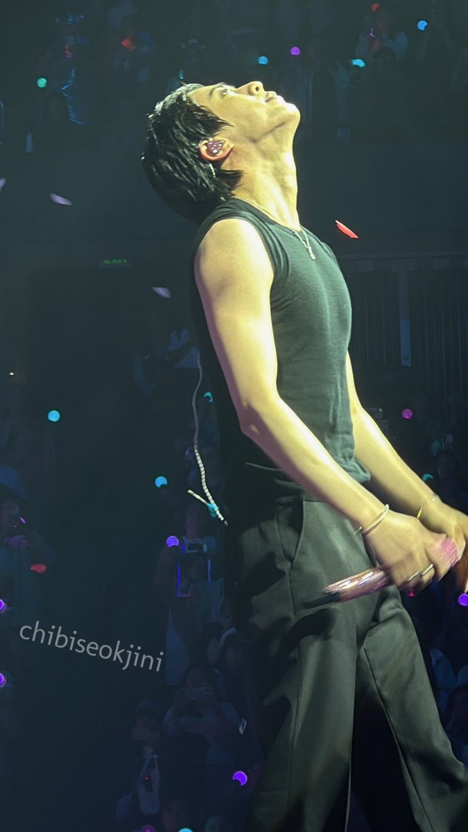 피지컬에 존재하는 모든게 다 예쁨