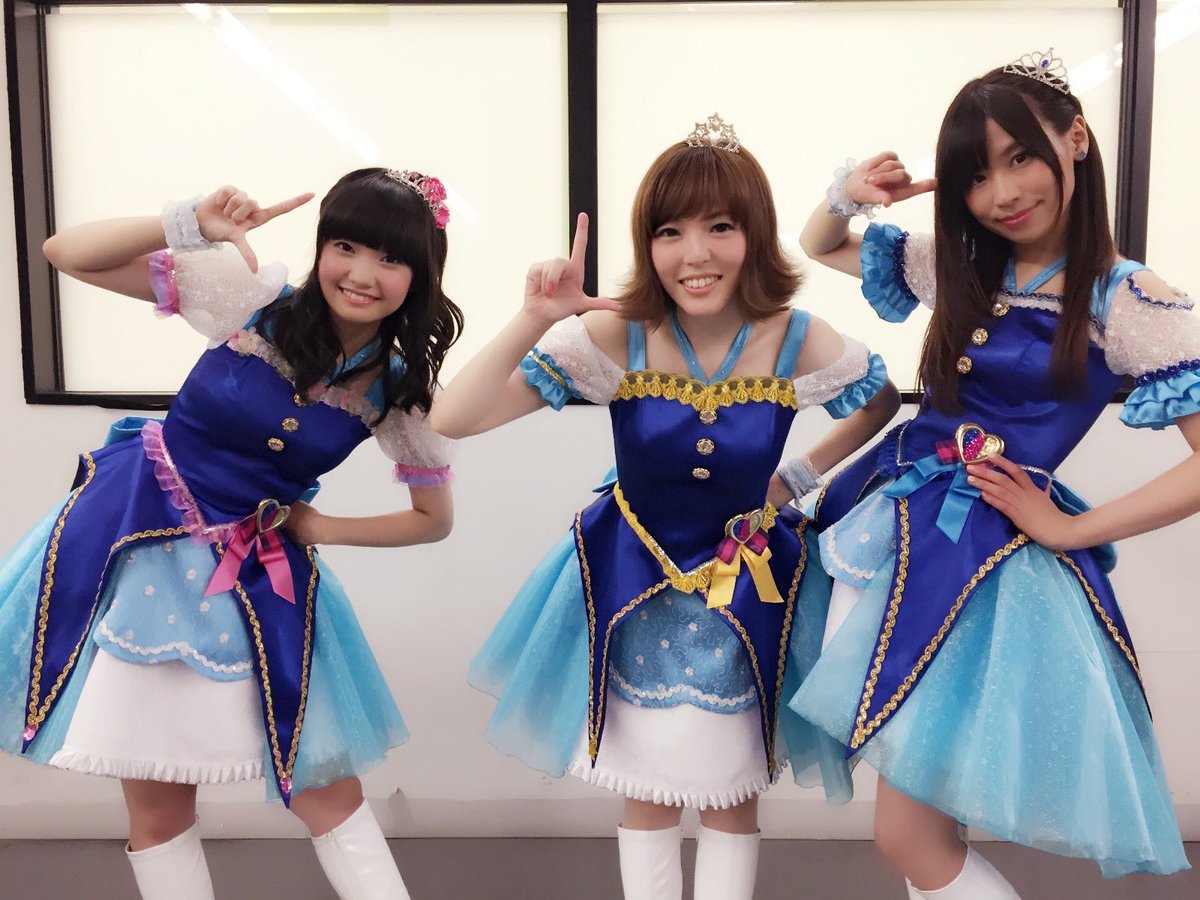"THE IDOLM@STER M@STERS OF
  IDOL WORLD!!2015"

から10年！

765の先輩方の背中が大きくてとにかくカッコよくて

仲間たちの輝きが眩しくて、刺激されたり誇らしく感じたりして

いつまでも忘れられないステージ😌✨

10年前のニュージェネのおぼこさ👶ｶﾜﾖ

#アイマスMOIW2015 
#idolmaster