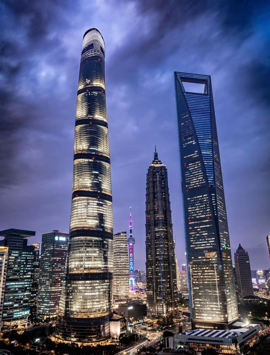 AlecZ198570's tweet image. 上海陆家嘴国际金融中心