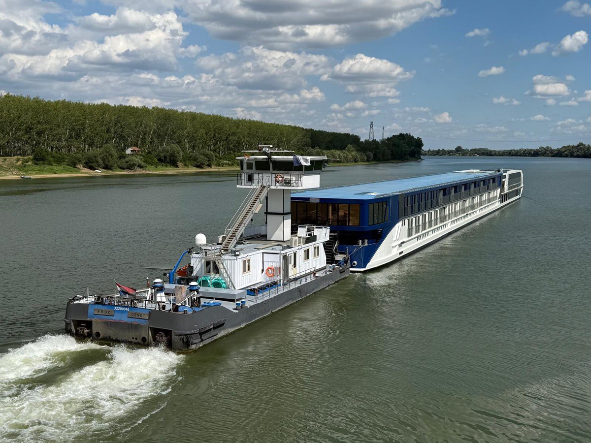 18-7-2025, AmaSofia left VAHALI ZASAVICA 🇷🇸 with VAHALI push boat ARGO to VAHALI GENDT  🇳🇱