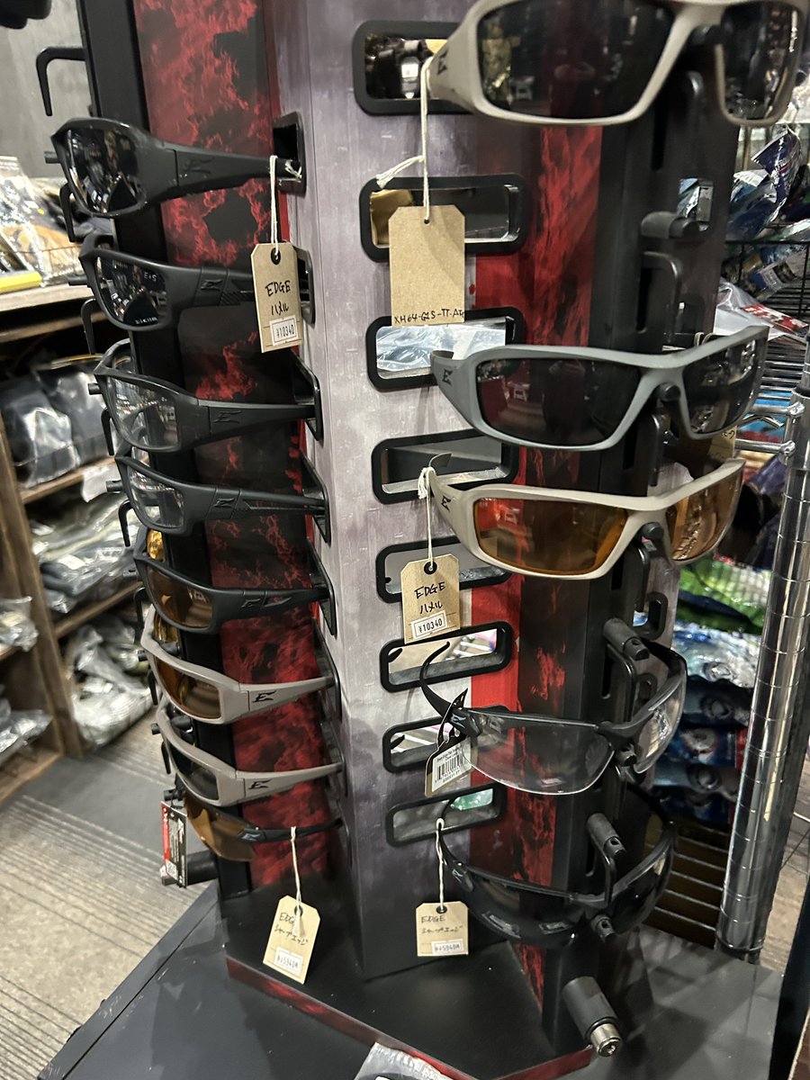 本日も14時〜19時まで営業です！
成田での営業は残り3日間！！！

セール商品もまだまだあります！！！！