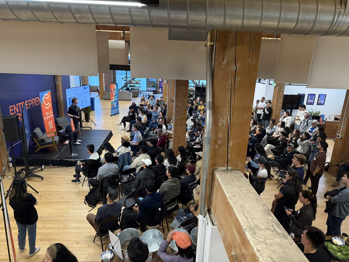 hidecloud's tweet image. Great to host our best San Francisco meetup ever. We evolved so much since four months ago. And our users also are getting more and more out of Manus. They just shocked me with their use cases tonight!