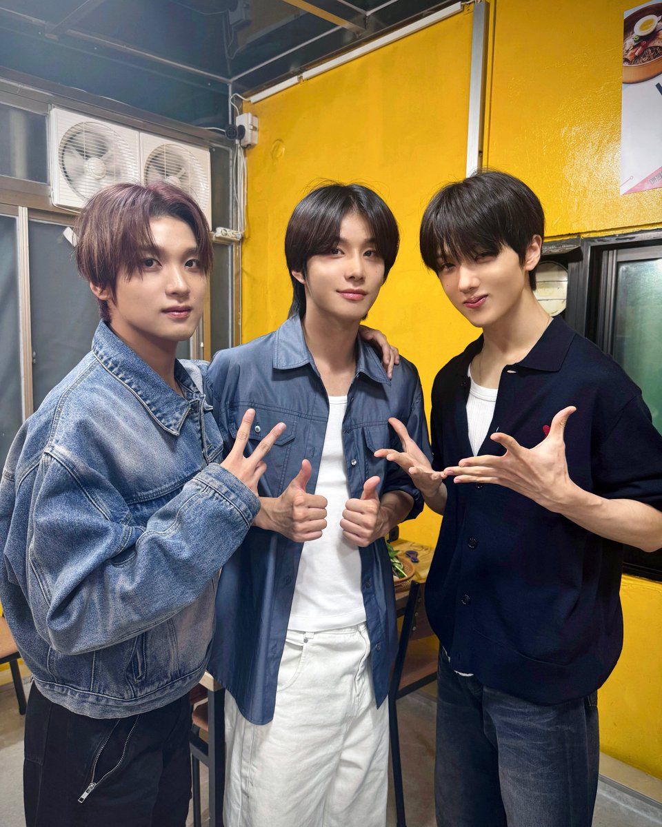 Back to the NOPOGY!

#JUNGWOO #HAECHAN #JISUNG
#정우 #해찬 #지성 
#NCT #NCT127 #NCTDREAM 
#SHOWNU #셔누
#MONSTAX #몬스타엑스
#노포기 #NOPOGY
#BTTF #NCTDREAM_BTTF
#CHILLER #NCTDREAM_CHILLER