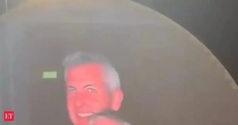 Audiences are buzzing after Astronomer CEO Andy Byron and Chief People Officer Kristin Cabot went viral on Coldplay's kiss cam-raising eyebrows and sparking speculation.  economictimes.indiatimes.com/news/internati…