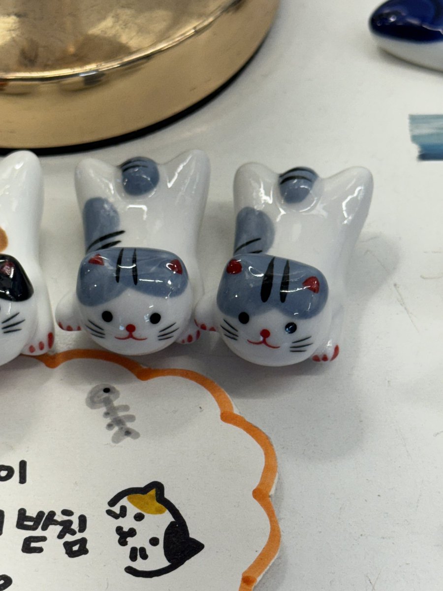 henlo Purr

Hyperliquid