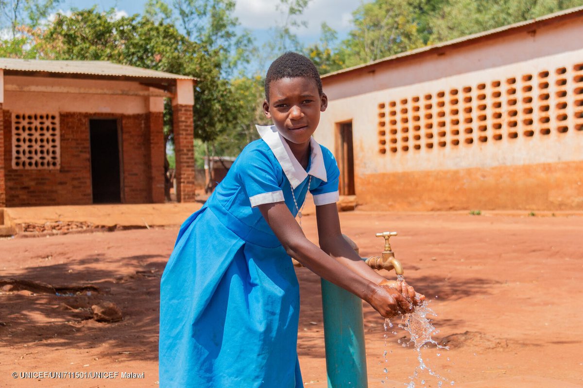 UNICEFAfrica's tweet image. “We can now complete our household chores more efficiently since water is readily available,” says 14-year-old Rachael from Machinga, Malawi.
Access to clean water gives children back their time for learning, bonding, playing, and more.
#ForEveryChild