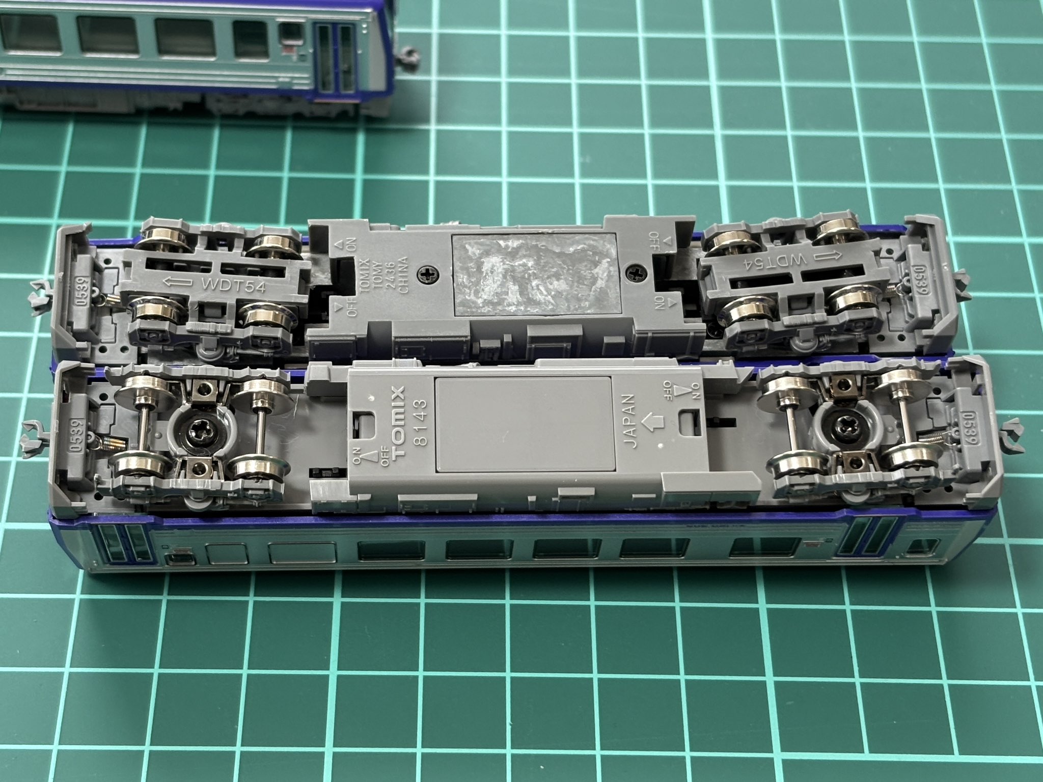 キハ１２０−8番号板部品店で購入品 Yahoo!オークション - W6041 キハ120形 方向幕シール -亀山