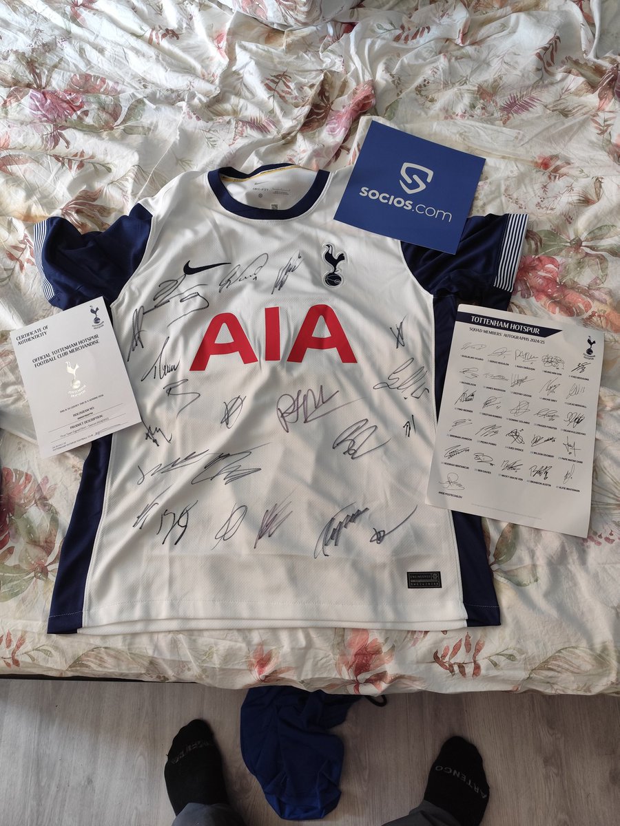Giuseppe Brando (@giuseppebrando8) on Twitter photo Tottenham shirt received from auction. Fantastic.
<a href="/socios/">Socios.com</a>
<a href="/SociosItalia/">Socios.com Italia</a>
<a href="/SpursOfficial/">Tottenham Hotspur</a>
#BeMoreThanAFan Tottenham shirt received from auction. Fantastic.
<a href="/socios/">Socios.com</a>
<a href="/SociosItalia/">Socios.com Italia</a>
<a href="/SpursOfficial/">Tottenham Hotspur</a>
#BeMoreThanAFan