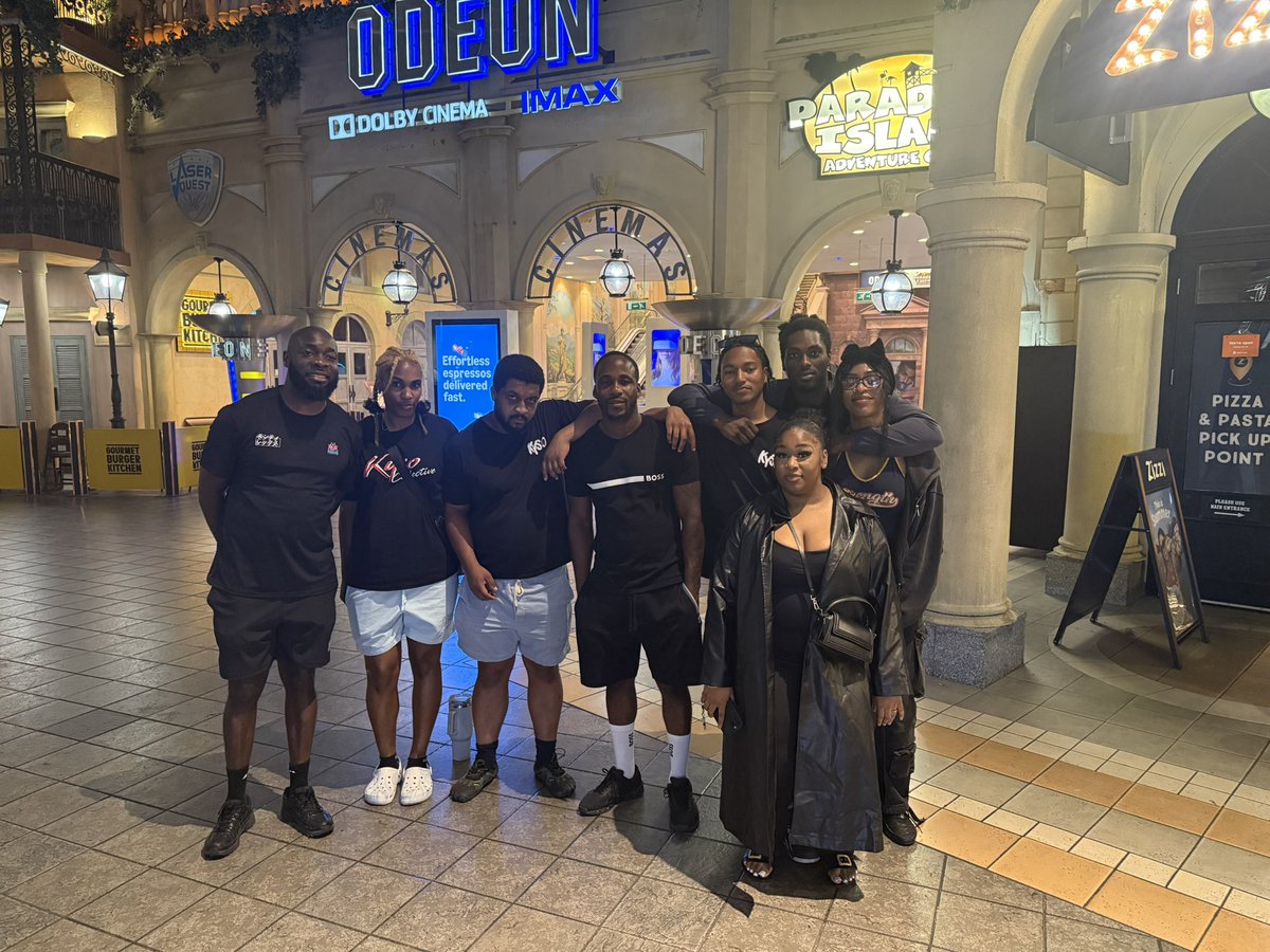 kemoywalker's tweet image. Our End of Summer 2 Term Celebration 🙏🏽🙌🏽
We were honoured to welcome @UA92MCR @42ndStreetmcr, Brother Micah to our session.
We ended the evening on a high with our Rewards and Celebration Session with Lance and Alfred, recognising the amazing commitment and great work! ❤️