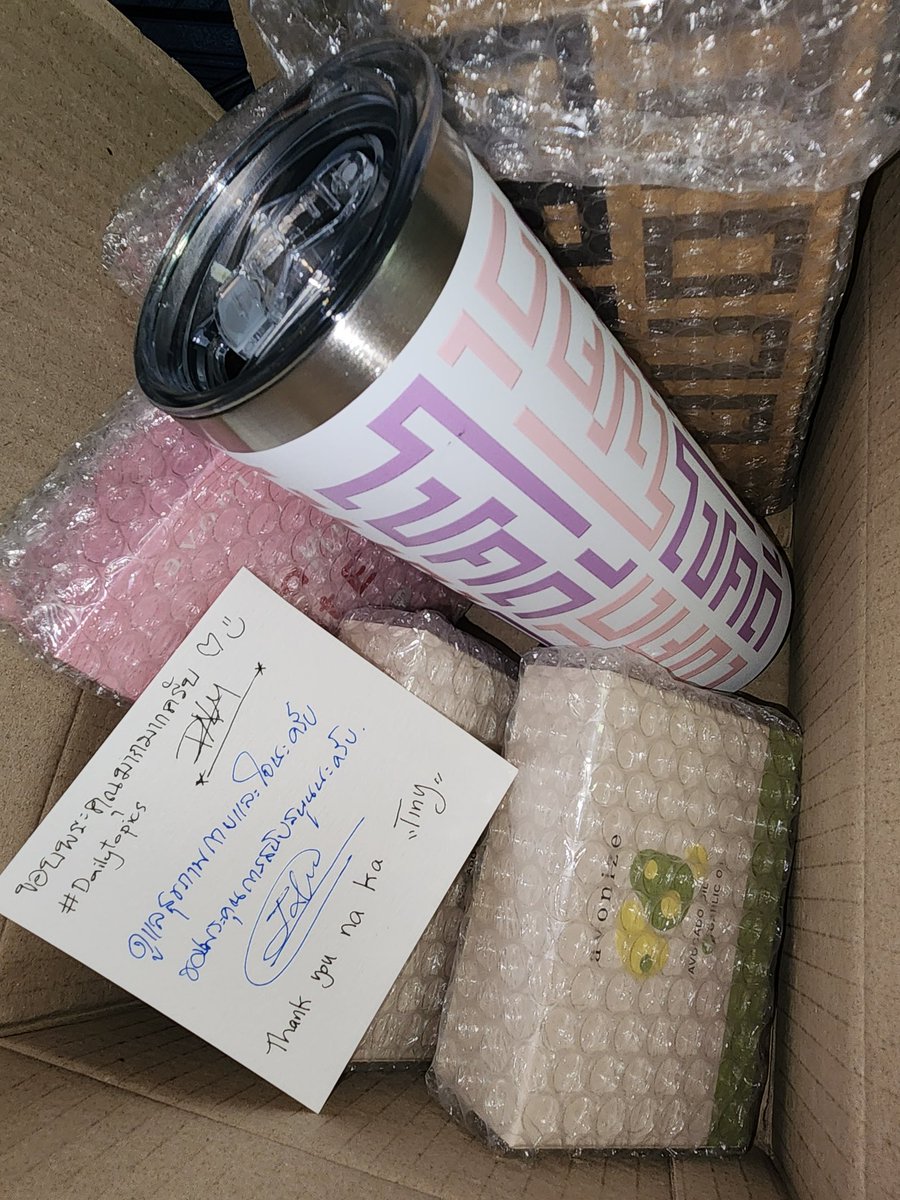 badara28's tweet image. ได้แล้วๆ แก้วสวยมาก ส่วน asta กับAvo เคยกินแล้ว ไปตรวจสุขภาพ ปกติต้องกินยาลดไขมันประจำ พอไปตรวจครั้งล่าสุดหมอบอกว่าอยู่ในเกณฑ์ดีแล้ว อาจจะให้งดยาลดไขมันกินได้ เฮ้ย!!มันเวิร์คนะ 
ปล.ขอบคุณสำหรับลายเซ็นของทีมงานทุกคนด้วยนะคะ😘😘
#dailytopic