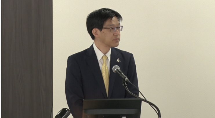 【#SDM #肺がん まるわかり教室@岡山】

講演④～薬を使う立場から～進行肺がんの薬物治療とShared Decision Making：上月 稔先生幸（高知大学医学部附属病院 呼吸器・アレルギー内科）

患者さんの興味の高い、支持療法なども紹介され、特に近年注目される #アピアランスケア なども紹介されました。