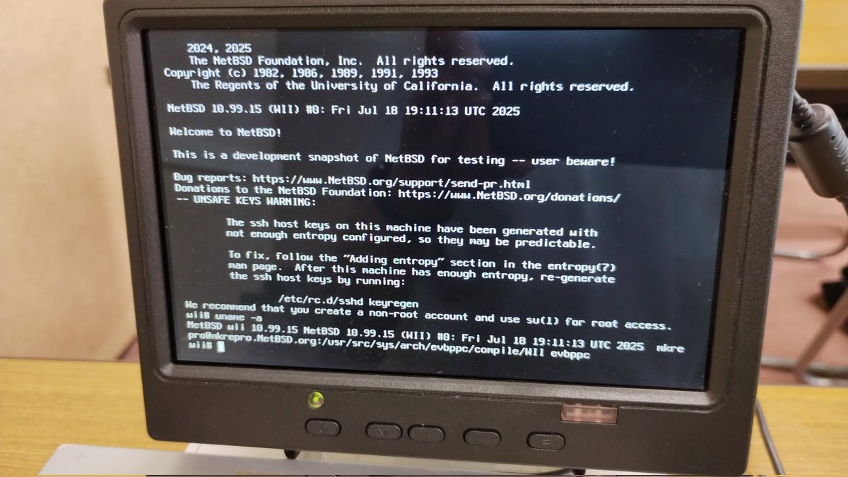 ao_kenji's tweet image. Updating #NetBSD/evbppc -current on Nintendo Wii at NBUG meeting.