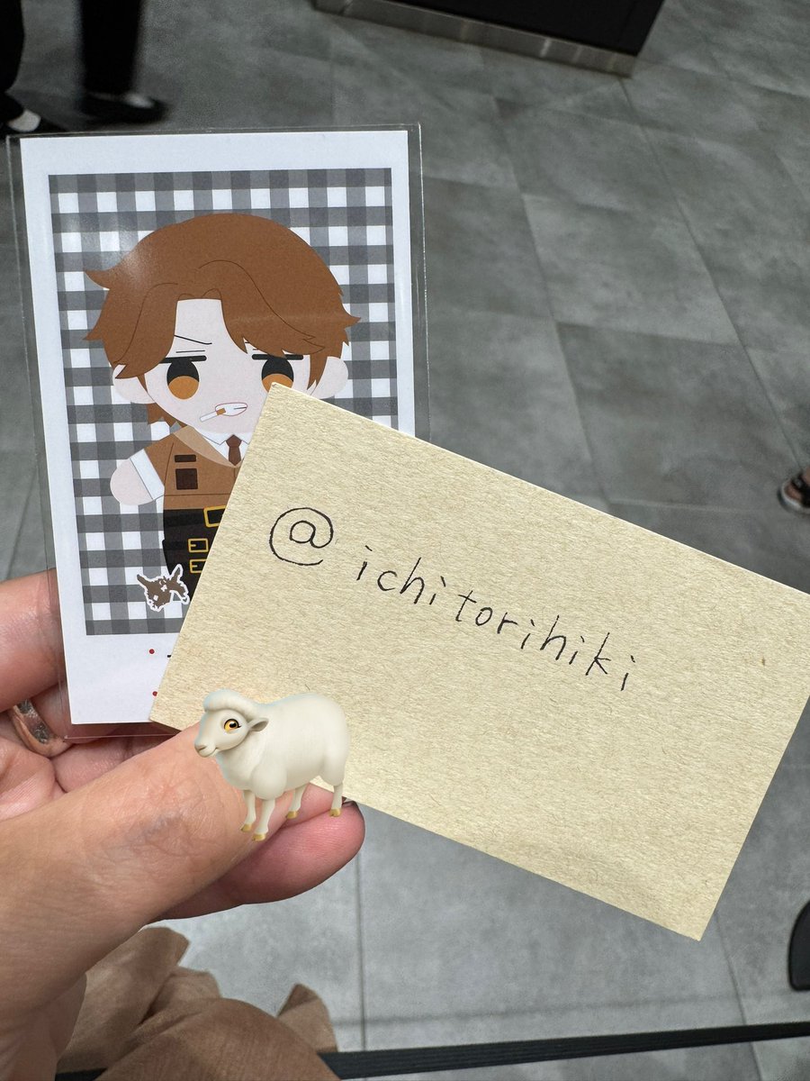 ichitorihiki's tweet photo. @yuzu_mmd はじめまして。お声がけくださりありがとうございます。
ぜひ交換をさせていただきたいです。
ただいま🐏さんの対応外の列に並んでおりますが、柚鈴さんのご都合はいかがでしょうか？ https://t.co/TmKCCI8qmi