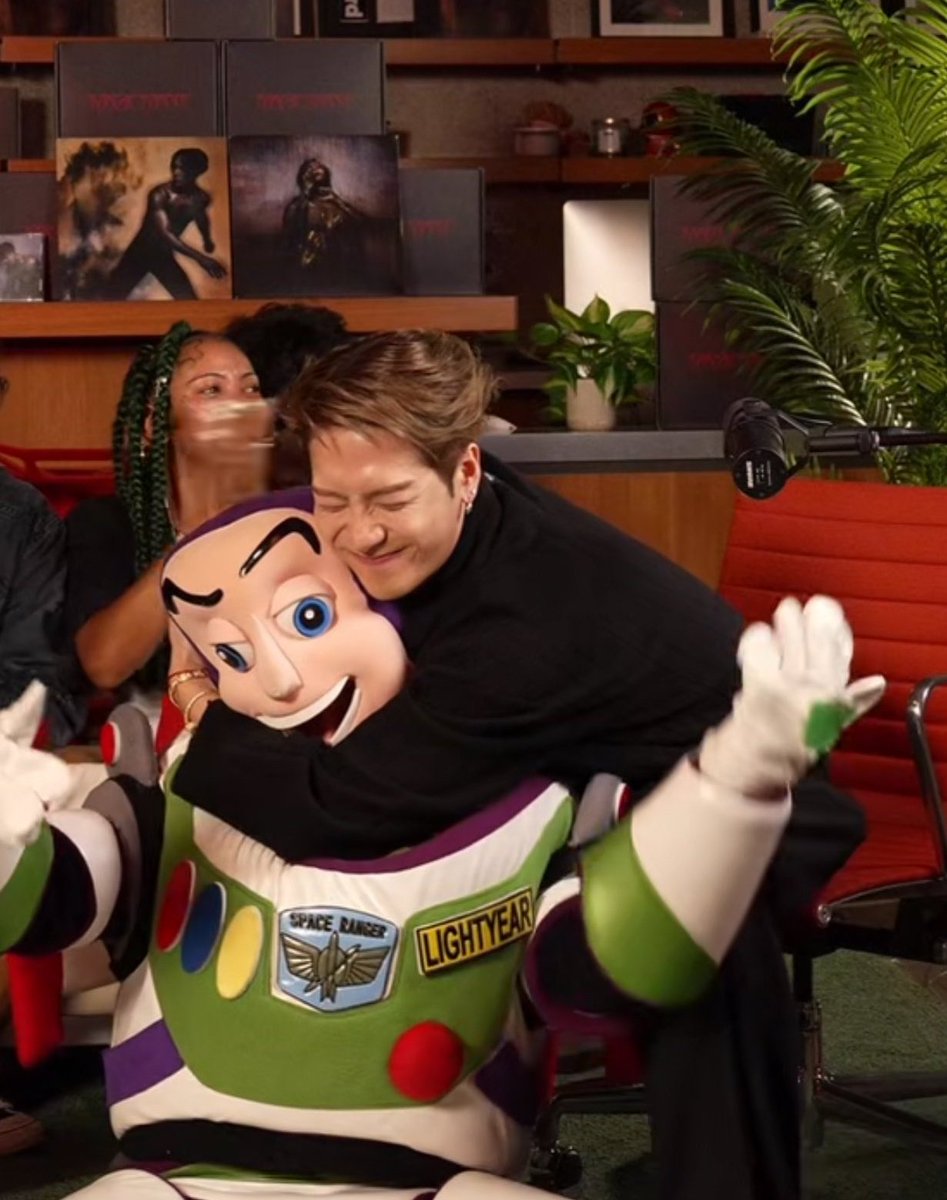 Always be happy babyyy