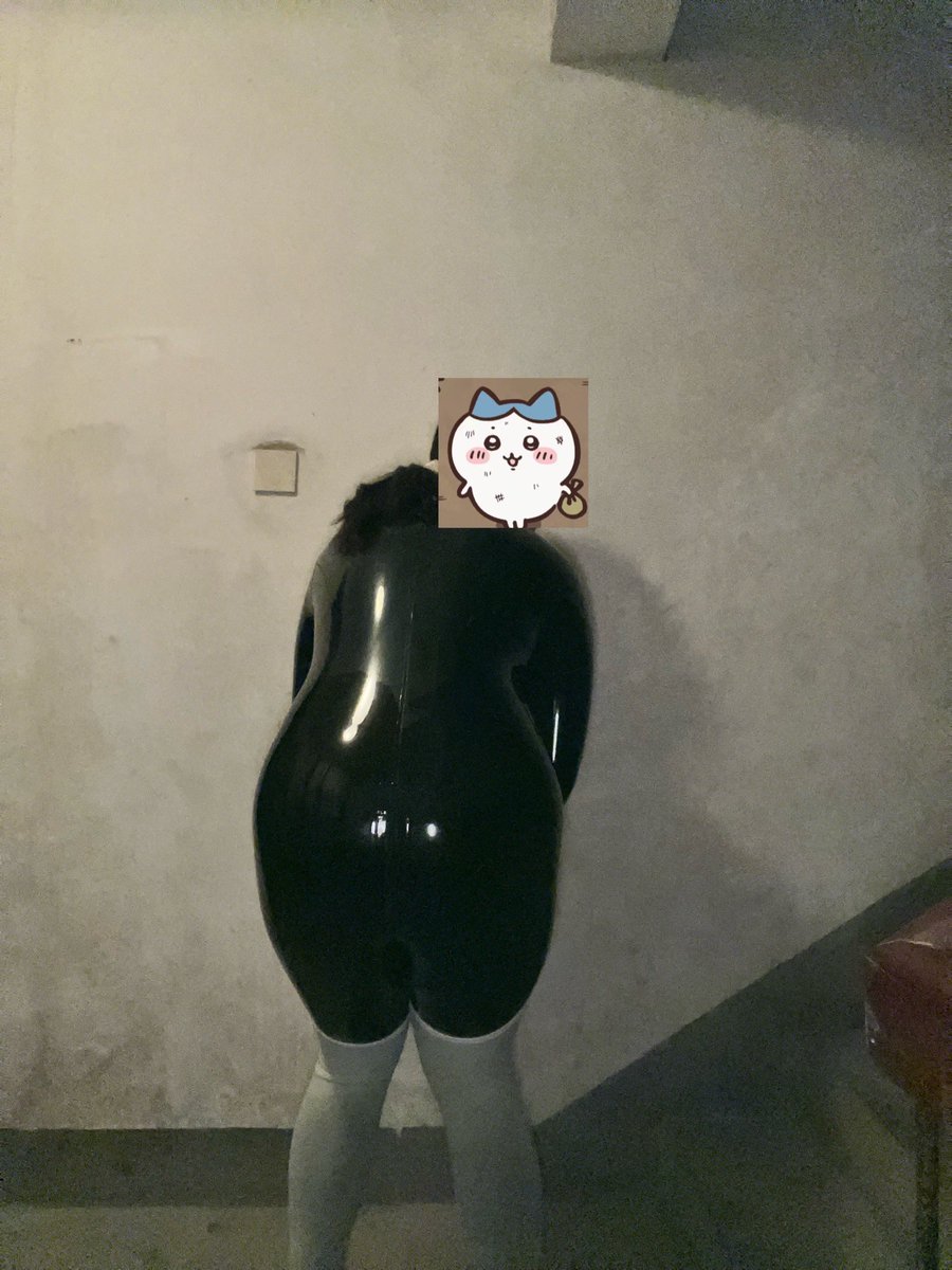 绝望的飞柱
#latex