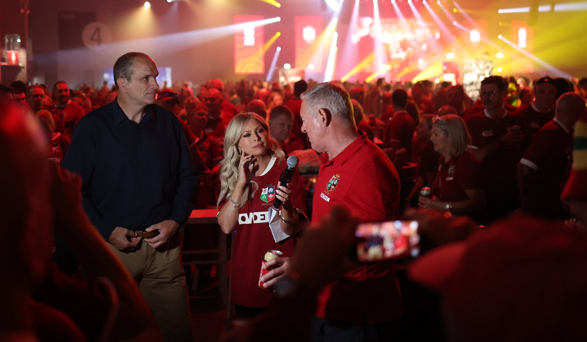 The Lions Den 😍

Thousands of fans who have travelled from all over the world to support the Lions today 🙌

This is why the Lions is so special 🦁