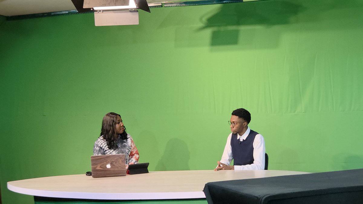 TennysonOlisa's tweet image. Baby steps, The Dream is on♟️
A time well spent @GlobaltvNG
Watch the full interview via this link below 👇🏾
youtu.be/yvMOQjg1P9A
#TennysonOlisa #Chess #InternationalChessDay
