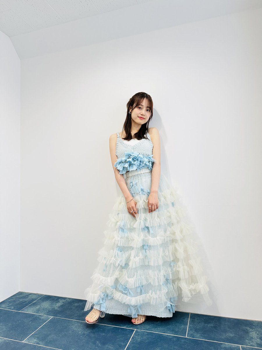 #声グラ 8月号
皆さまチェックはお済みですか？✨️

ロングインタビューや
たくさんの方から頂いたメッセージ等
盛り沢山な内容となっております🙌

チェック済みの皆さんは画像転載などのネタバレ無しで写真や内容の好きポイント教えてください🫶

 #オフみっく も追加で少しお届けです🥳

(クミコ)