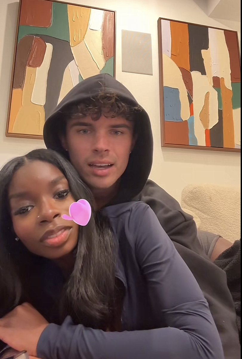03683m's tweet image. olandria and Nic on tiktok live. I love them baddd #LoveIslandUSA