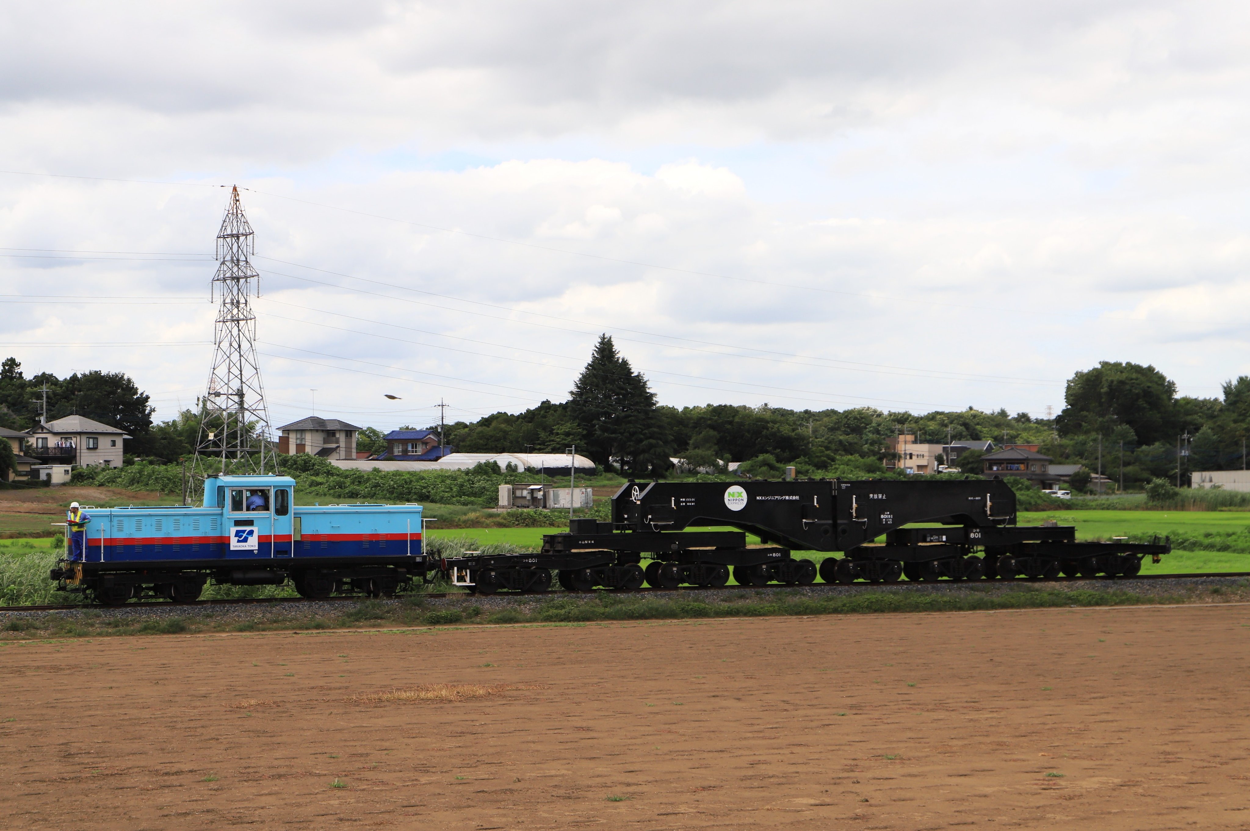 シキ801+DD200 シキ801+DD200 - メルカリ