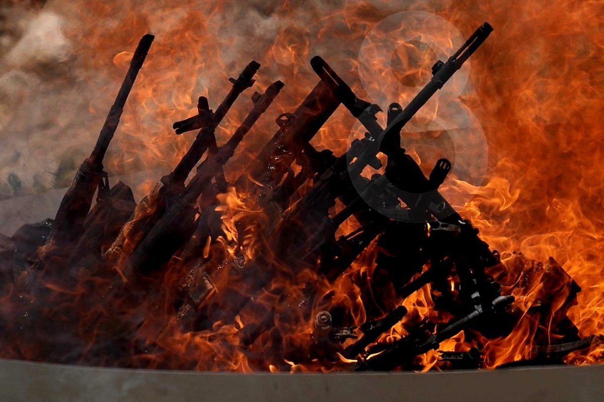 Bahadır Altan:

"Bu, birinin teslim oluşu, diğerinin zaferi değil ve süreç tamamlanırsa sadece savaşa karşı barışın zaferi, düşmanlığa karşı kardeşliğin zaferi olacak…" 19.7.2025