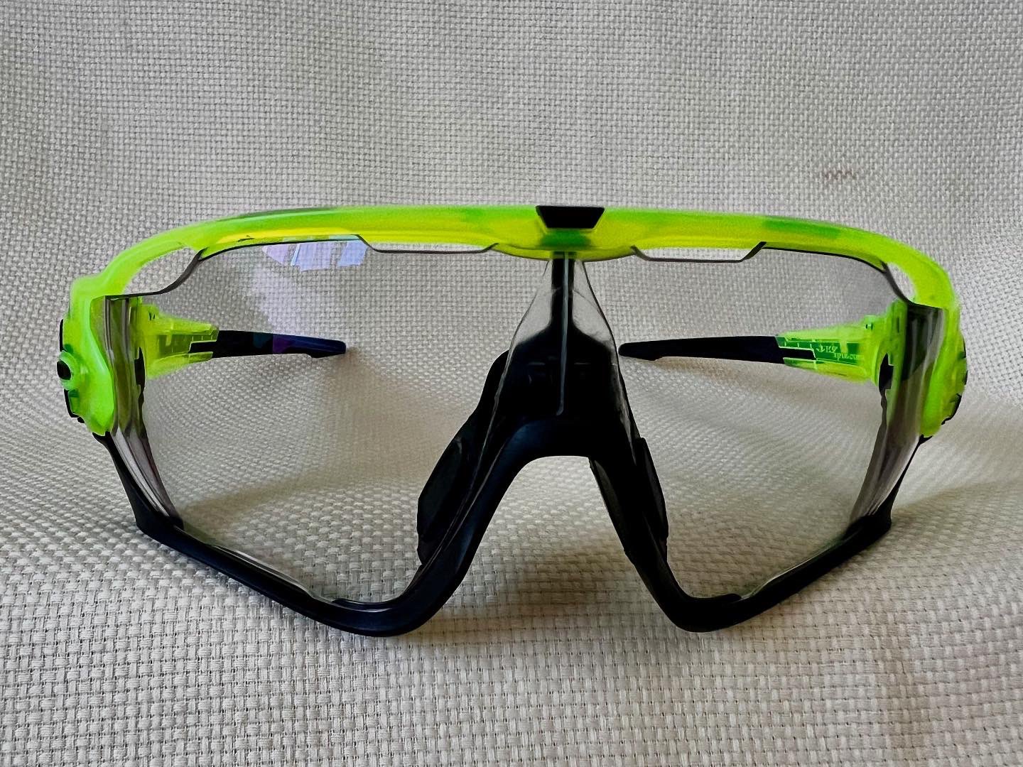 OAKLEY 蛍光イエロー サングラス falcon_tenor on X: 