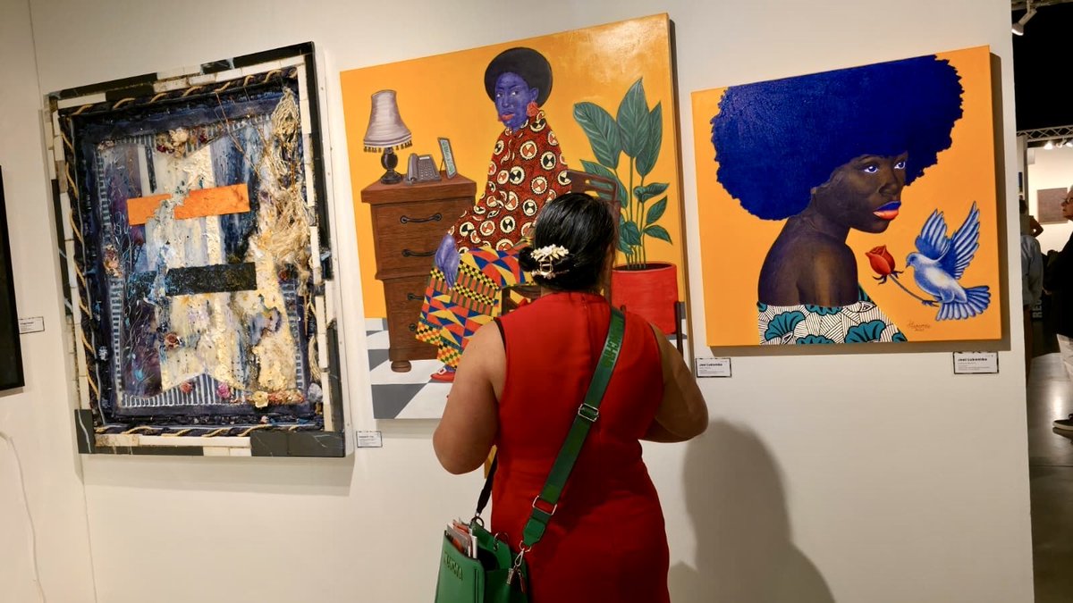Join us at the Seattle Art Fair — TERAVARNA Booth D21 features an extraordinary lineup of diverse international talent, united by a passion for contemporary expression. ✨ 🖼️ 🎨
.
.
.
.
.
.
.
#Teravarna #SeattleArtFair #BoothD21 #ContemporaryArt #ArtWorld #GlobalVoices