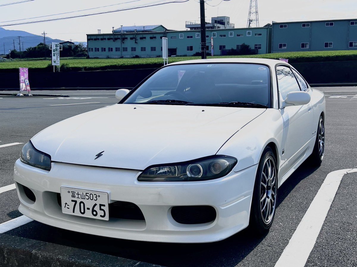 artatya_8's tweet image. 至急拡散希望です。
身内で車両盗難がありました!
S15シルビアが盗難されました!
車両:S15シルビア
車体:純正
ホイール:前17インチ 後18インチ
日時: 7/18 20時〜7/19 11時
土屋さん申し訳ございませんが
お力をお借りできないでしょうか🙇♂️
@k1tsuchiya
#車両盗難 #富士市 #拡散希望