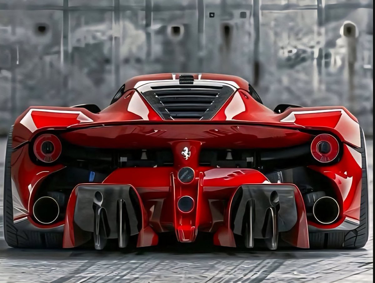 Broda_web4's tweet image. Gmorning 🔆 Saturday 
much luv from the rear view...