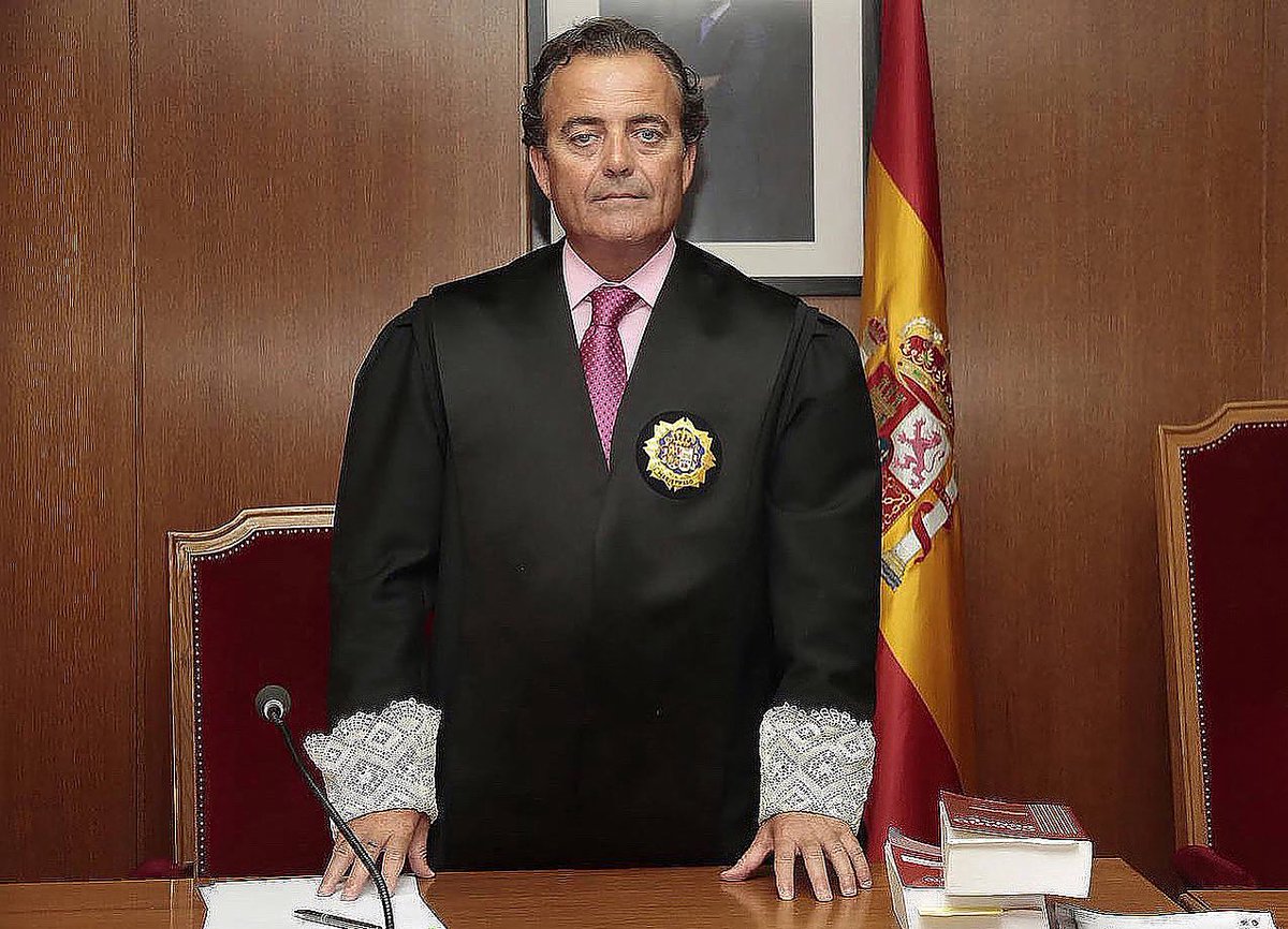 Fernando Presencia Crespo (CUENTA OFICIAL) (@juez_fpresencia) on Twitter photo 🔴Hoy sábado, 19 de julio, cinco días de la huelga de hambre anunciada por el juez Presencia junto con su máximo colaborador fuera de la prisión, Albert Portabella, para reivindicar que la amnistía sea aplicada con carácter general a todos los españoles y no sólo a los catalanes. 🔴Hoy sábado, 19 de julio, cinco días de la huelga de hambre anunciada por el juez Presencia junto con su máximo colaborador fuera de la prisión, Albert Portabella, para reivindicar que la amnistía sea aplicada con carácter general a todos los españoles y no sólo a los catalanes.