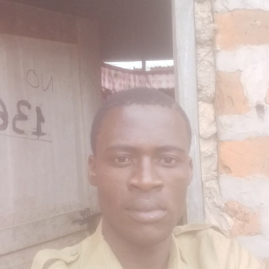 Mwenyekiti wa Bavicha jimbo la Geita vijijini, Bw Mbeshi  Paulo Ametekwa, Jana ilikuja  Gari yeye akiwa na Pikipiki wakatoka watu kwenye Gari na kumchukua  haraka haraka na kumuingiza kwenye Gari mpaka Sasa hajulikani alipo, anasema shuhuda wa tukio.