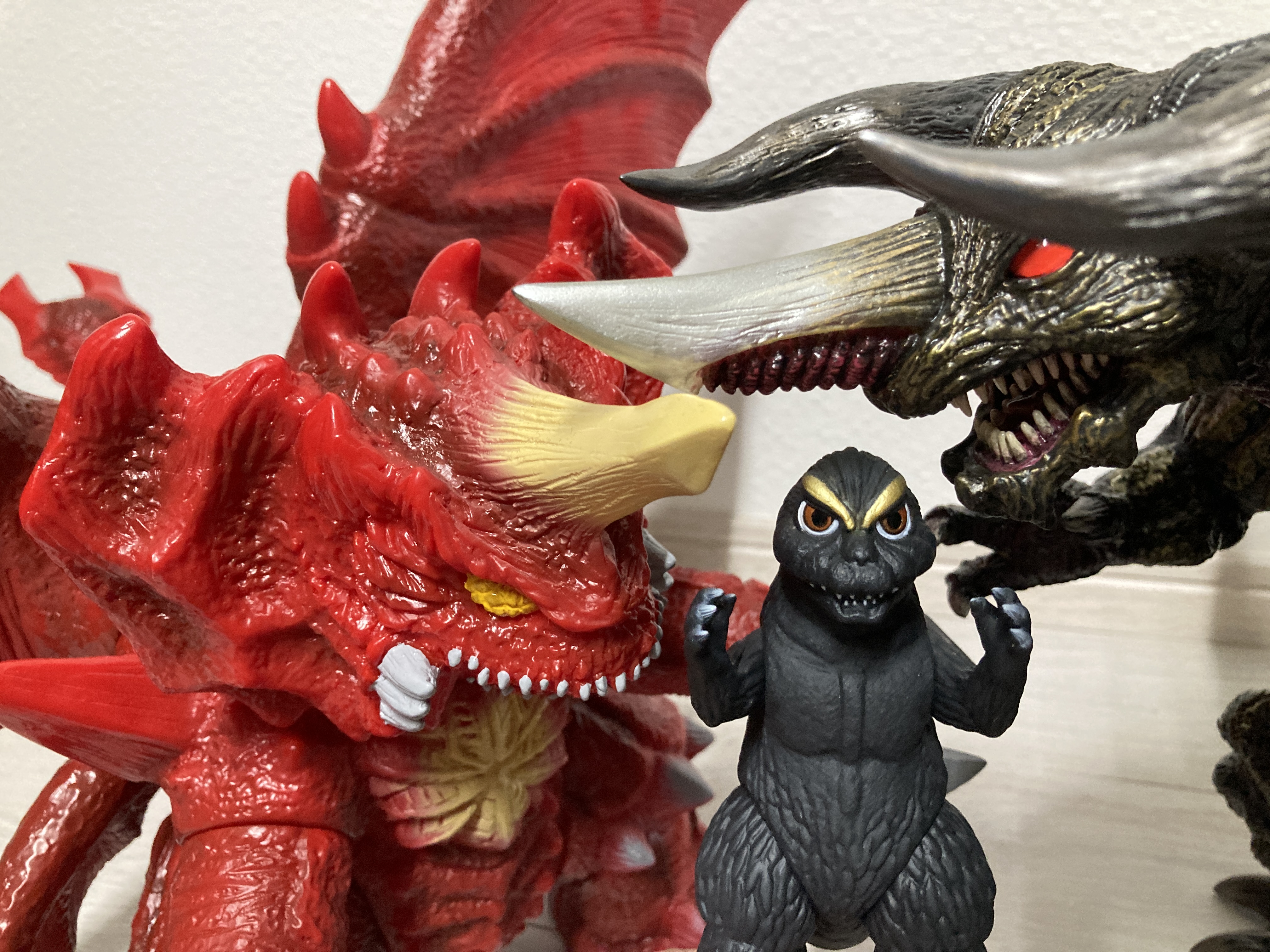 マルサン　ラバゴン マルサン 世紀の大怪獣 – セブンティーズ