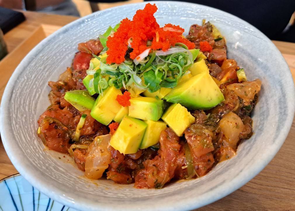 🥑 Avocado and Sashimi Rice Bowl