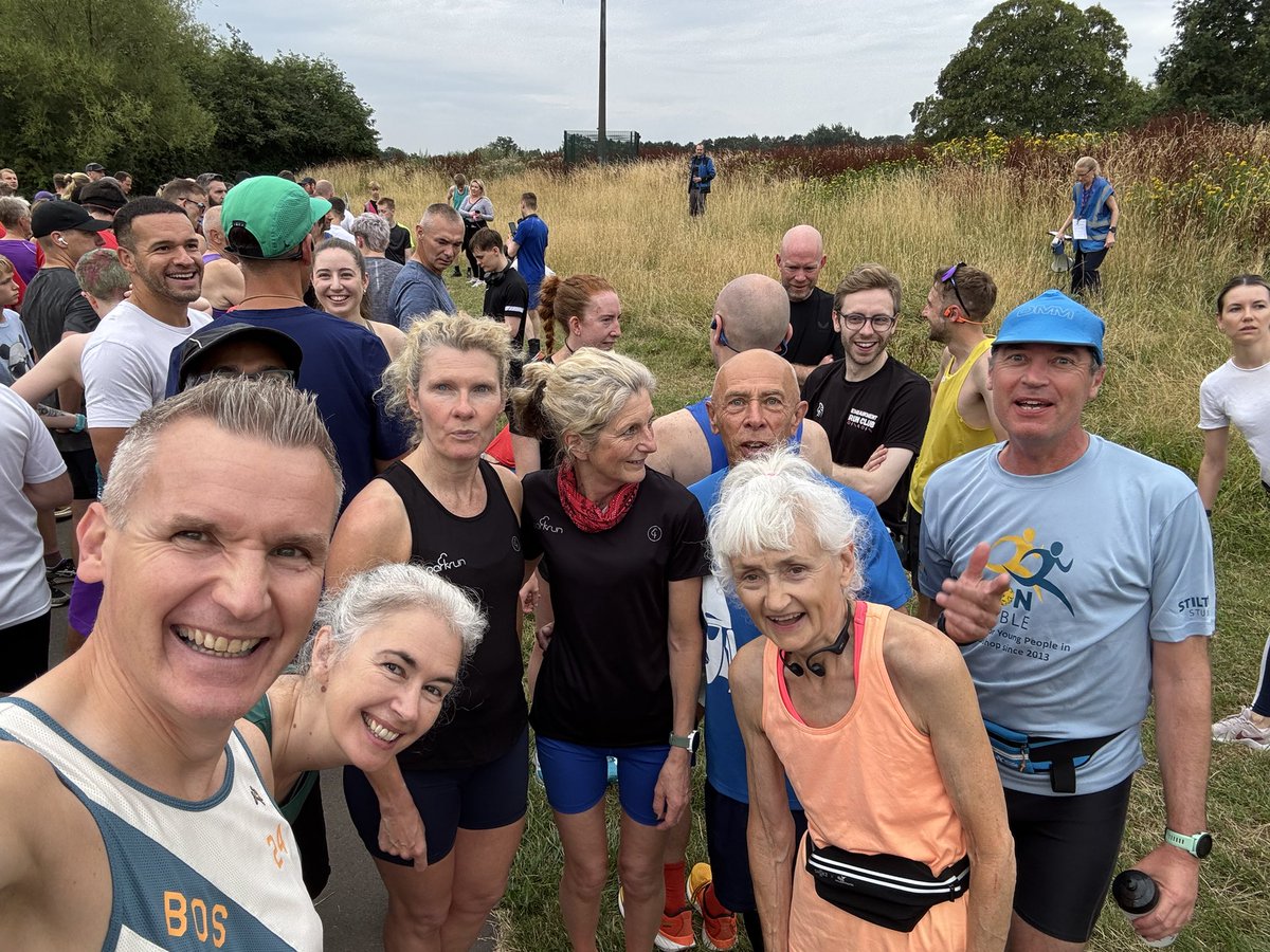 CJ_UK's tweet photo. A big thank you to the @colwickparkrun volunteers ππ»π¦Ίππ» you are amazing & I still canβt work out how you kept those stormy rain clouds away βοΈ
Lovely chatty run with Christine & Janet this morning with Richard joining in halfway around π§‘
#parkrunuk #loveparkrun #5kfun https://t.co/okmwGqqh9Y