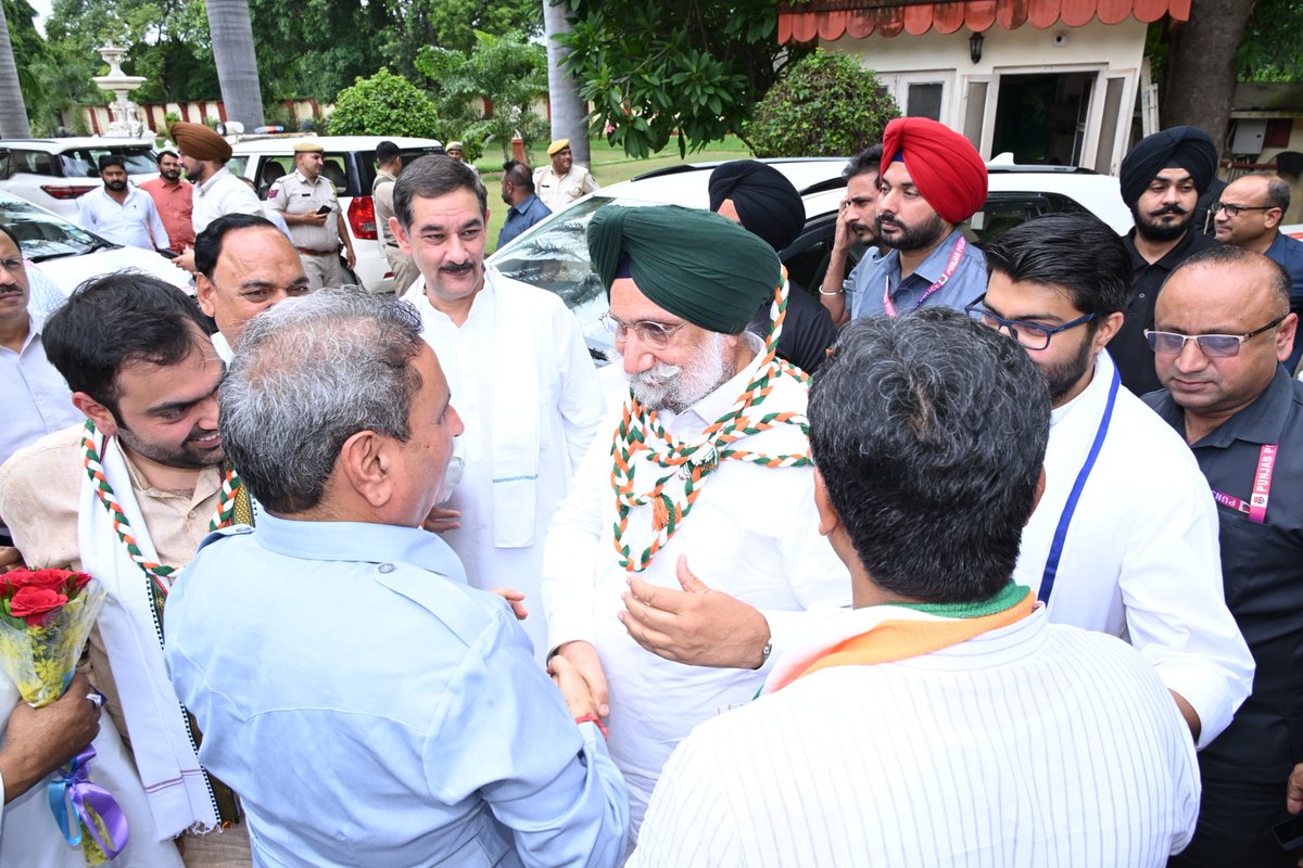 Jitendra Singh Alwar (@jitendrasalwar) on Twitter photo ⤏ā¤ā¤ĩā¤ŋā¤§ā¤žā¤¨ ā¤Ŧā¤ā¤žā¤ ⤏ā¤ā¤ž ā¤āĨ ⤞ā¤ŋ⤠ā¤ā¤ ā¤
⤞ā¤ĩ⤰ ā¤Ēā¤§ā¤žā¤°ā¤¨āĨ ā¤Ē⤰ ā¤°ā¤žā¤ā¤¸āĨā¤Ĩā¤žā¤¨ ā¤ā¤žā¤ā¤āĨ⤰āĨ⤏ ā¤āĨ ā¤ĒāĨ⤰ā¤ā¤žā¤°āĨ ā¤ļāĨ⤰āĨ <a href="/Sukhjinder_INC/">Sukhjinder Singh Randhawa</a> ā¤āĨ ā¤ā¤ž ⤏āĨā¤ĩā¤žā¤ā¤¤ - ā¤
ā¤ā¤ŋ⤍ā¤ā¤Ļ⤍ ā¤ā¤ŋā¤¯ā¤žāĨ¤
#Alwar #ā¤
⤞ā¤ĩ⤰ ⤏ā¤ā¤ĩā¤ŋā¤§ā¤žā¤¨ ā¤Ŧā¤ā¤žā¤ ⤏ā¤ā¤ž ā¤āĨ ⤞ā¤ŋ⤠ā¤ā¤ ā¤
⤞ā¤ĩ⤰ ā¤Ēā¤§ā¤žā¤°ā¤¨āĨ ā¤Ē⤰ ā¤°ā¤žā¤ā¤¸āĨā¤Ĩā¤žā¤¨ ā¤ā¤žā¤ā¤āĨ⤰āĨ⤏ ā¤āĨ ā¤ĒāĨ⤰ā¤ā¤žā¤°āĨ ā¤ļāĨ⤰āĨ <a href="/Sukhjinder_INC/">Sukhjinder Singh Randhawa</a> ā¤āĨ ā¤ā¤ž ⤏āĨā¤ĩā¤žā¤ā¤¤ - ā¤
ā¤ā¤ŋ⤍ā¤ā¤Ļ⤍ ā¤ā¤ŋā¤¯ā¤žāĨ¤
#Alwar #ā¤
⤞ā¤ĩ⤰