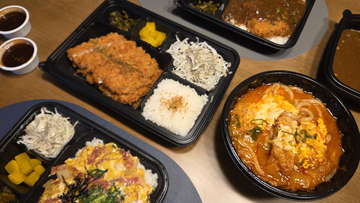 김치나베우동 먹고싶었다. 맛나다.. 행복하다..