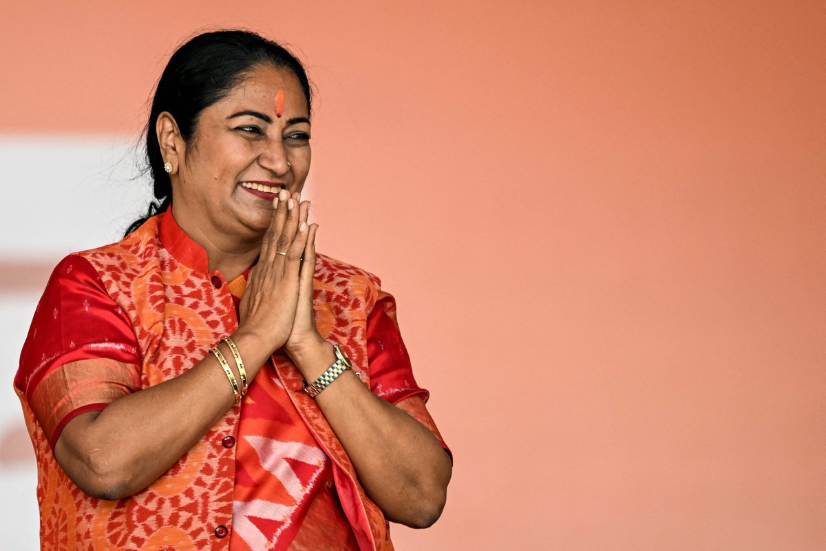 Gurpree44644893's tweet image. Happy Birthday to Delhi, Hon&apos;ble @CMODelhi @gupta_rekha
Wishing you all the happiness this world can offer, along with the strength to reach your goals and aspirations.
Waheguru Ji Blessed you Always 👏
#DelhiDeservesTheBest #RekhaGupta #InspirationForChange #BJP #Cmdelhi #work