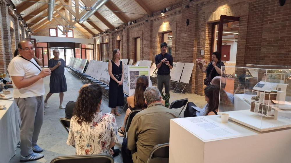 Infraestructuras, Transporte y Vivienda (@infra_ext) on Twitter photo La <a href="/Junta_Ex/">Junta de Extremadura</a> participa en Barcelona en el jurado del Concurso Internacional de Arquitectura Europan
ℹ️ Más información:
juntaex.es/w/20250719-la-… La <a href="/Junta_Ex/">Junta de Extremadura</a> participa en Barcelona en el jurado del Concurso Internacional de Arquitectura Europan
ℹ️ Más información:
juntaex.es/w/20250719-la-…