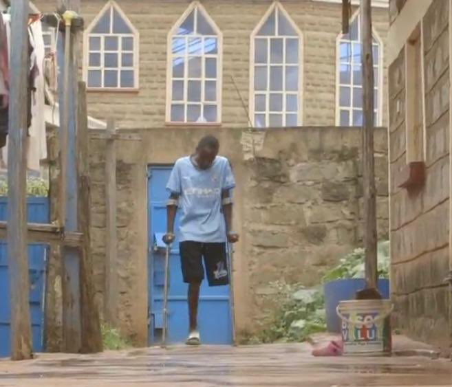 Hey guys. Remember Eustance? He’s in form two and he’s had troubles with school since he got amputated. The mum already found a school and he’s in need of crutches. If anyone can donate crutches to them it’ll be highly appreciated(just like the one he has here) ❤️❤️ the mums